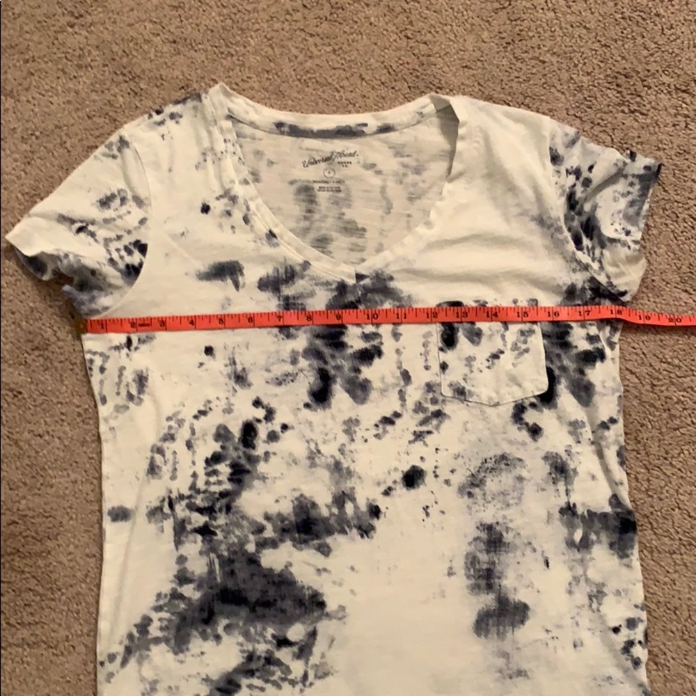 🪬Universal Thread Short Sleeved Tee Size S 🪬 - Picture 11 of 12